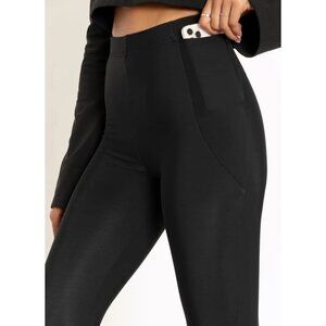 NWOT Warm Grey Leggings Black with Fleece